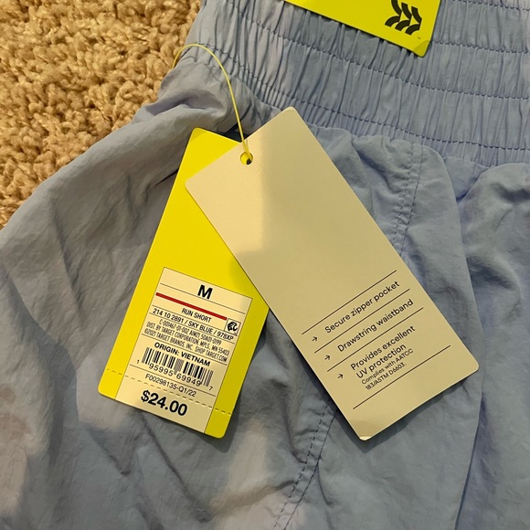 NWT target shorts - Picture 2 of 3